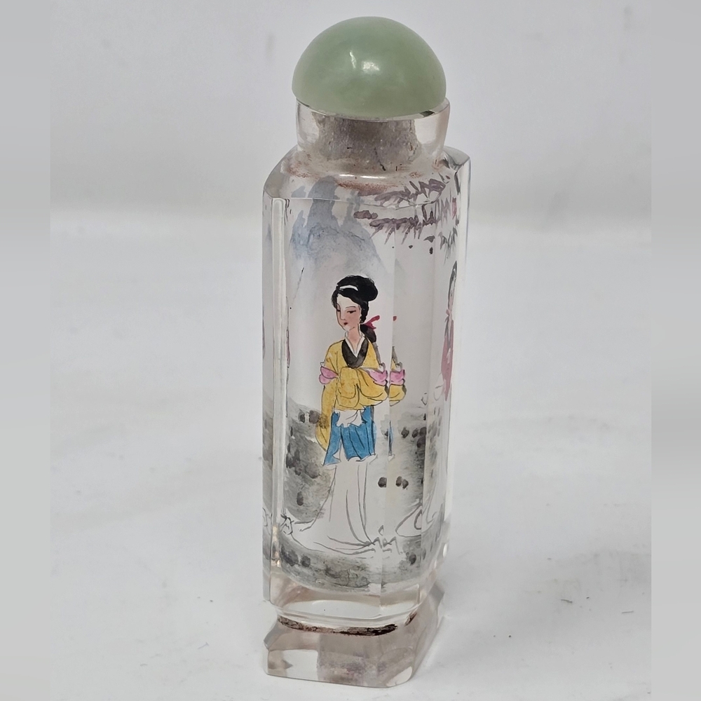 Antq MCM Chinese snuff bottle reverse painted hand painted‎ glass figural asian
